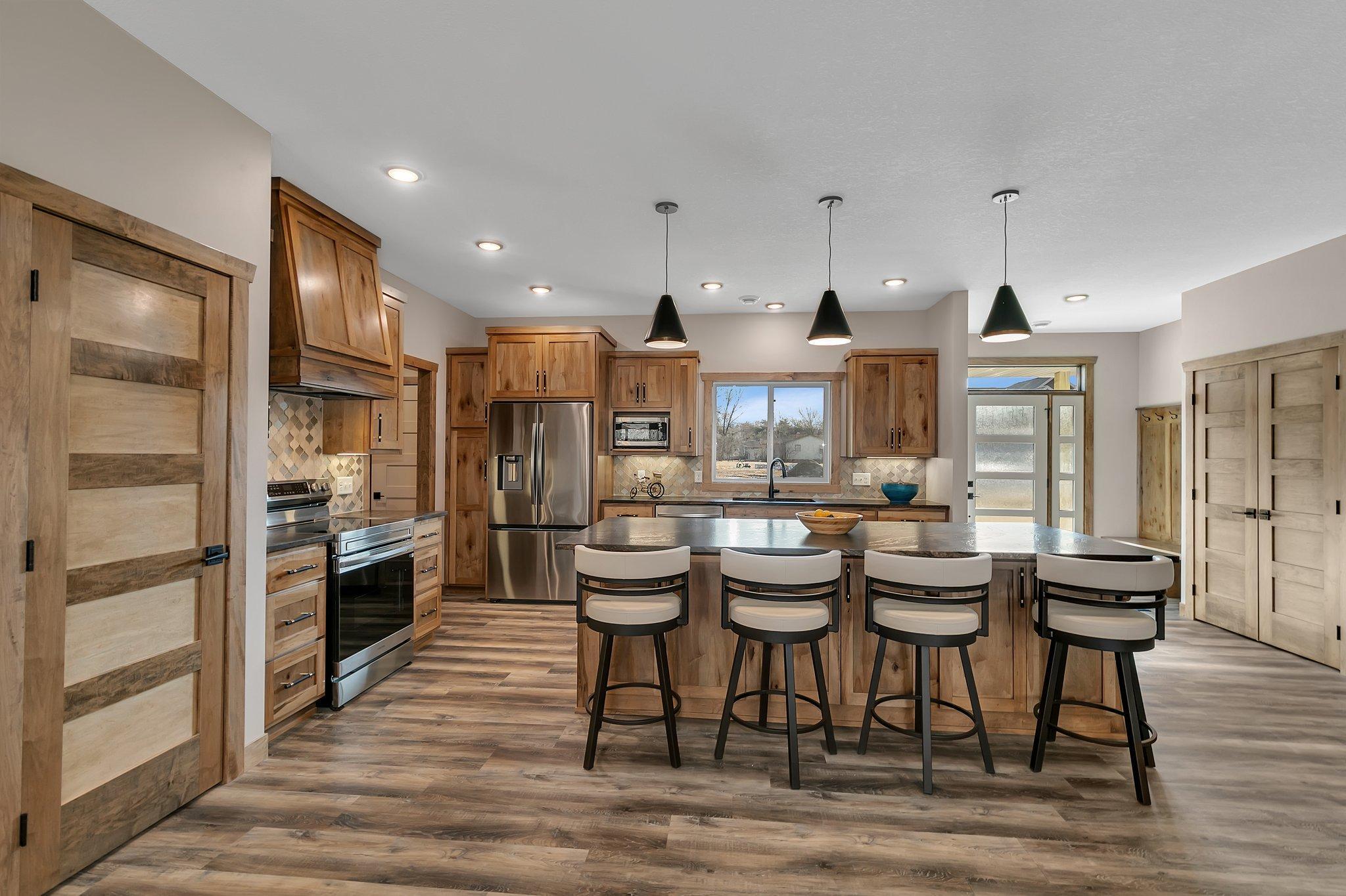 2011 Forest Court, Saint Cloud, Minnesota image 3