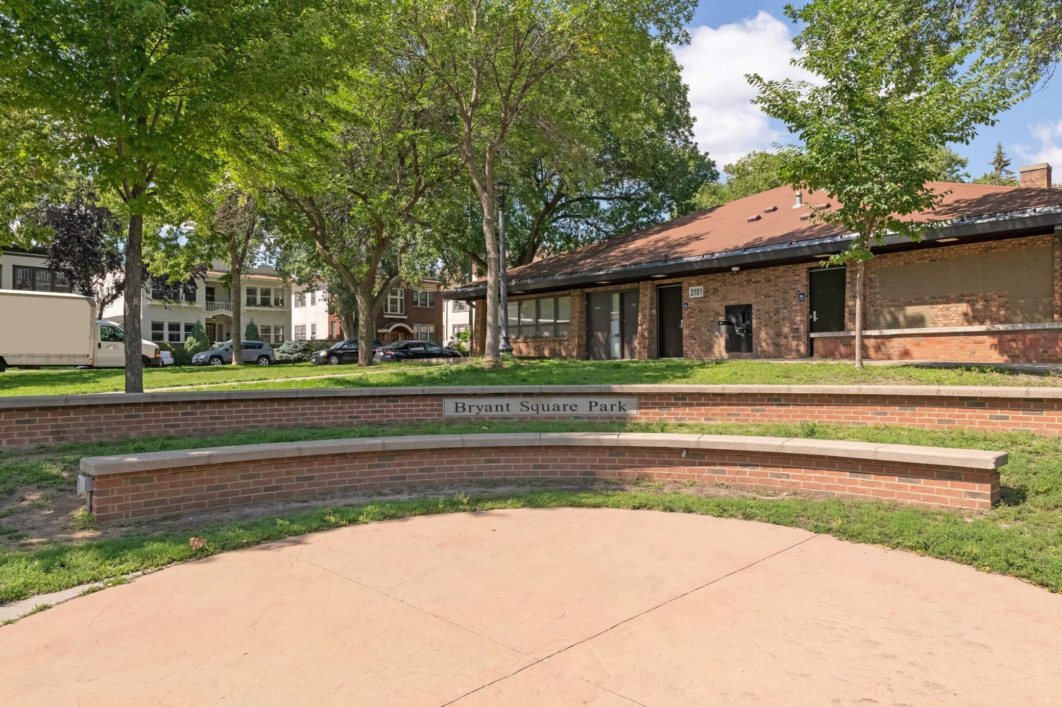 3212 Garfield Avenue #202, Minneapolis, Minnesota image 32