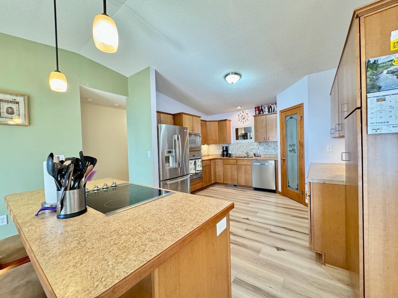 42462 Sunset Hill Road, Battle Lake, Minnesota image 16