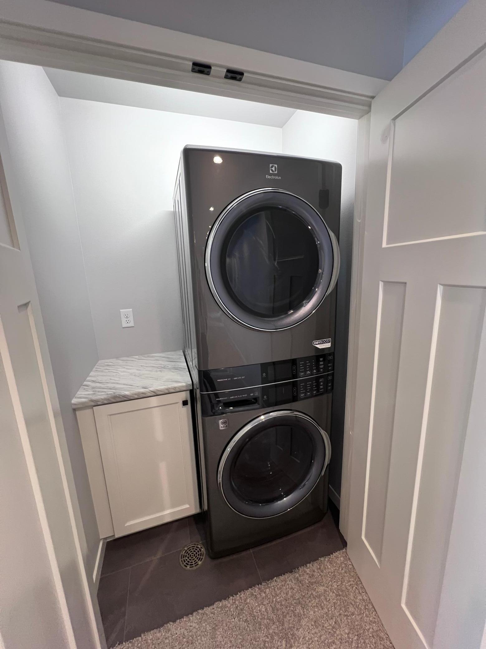 Horace, North Dakota 58047, United States, 6 Bedrooms Bedrooms, ,4 BathroomsBathrooms,Residential,Pending,254940