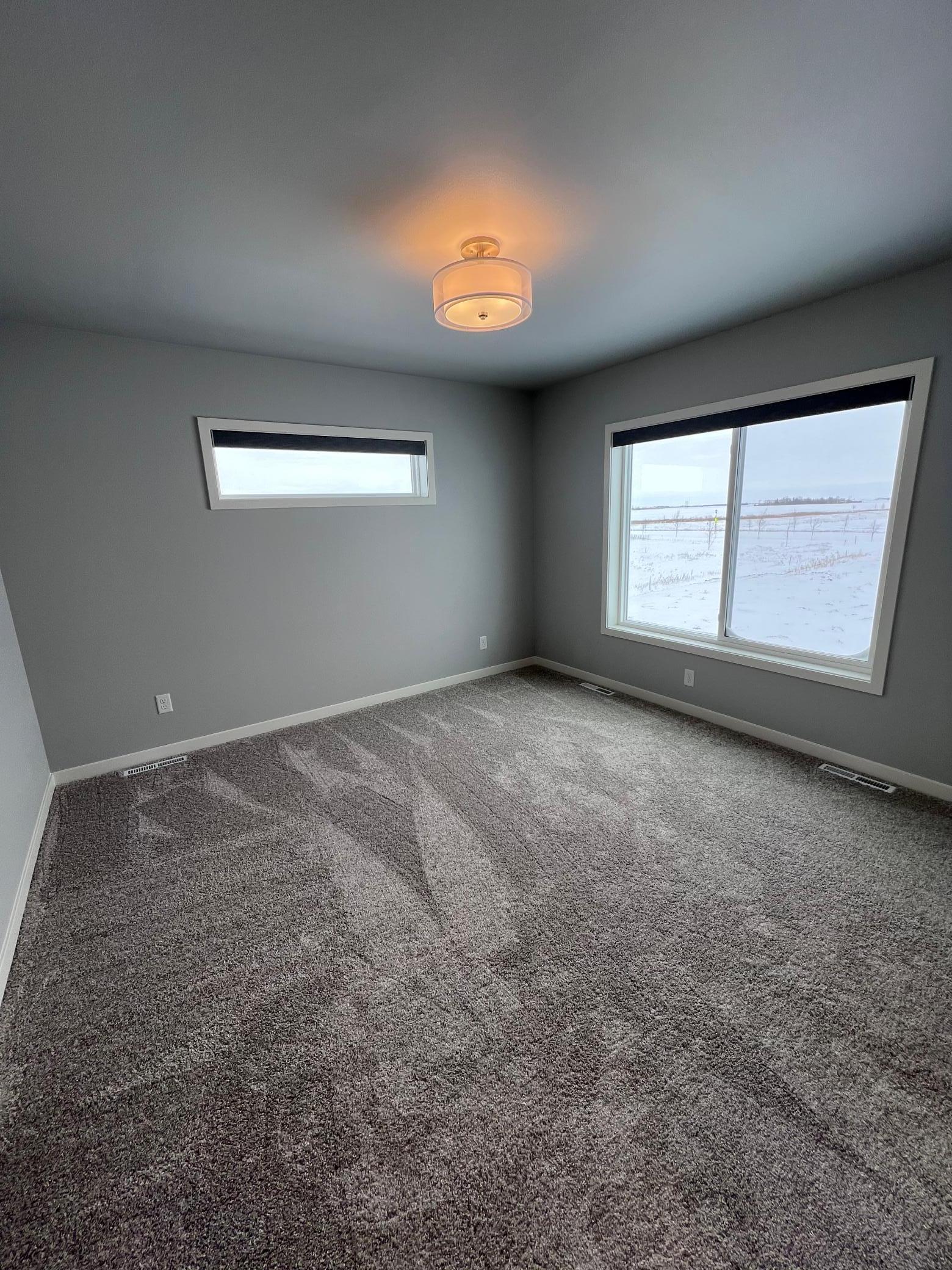 Horace, North Dakota 58047, United States, 6 Bedrooms Bedrooms, ,4 BathroomsBathrooms,Residential,Pending,254940