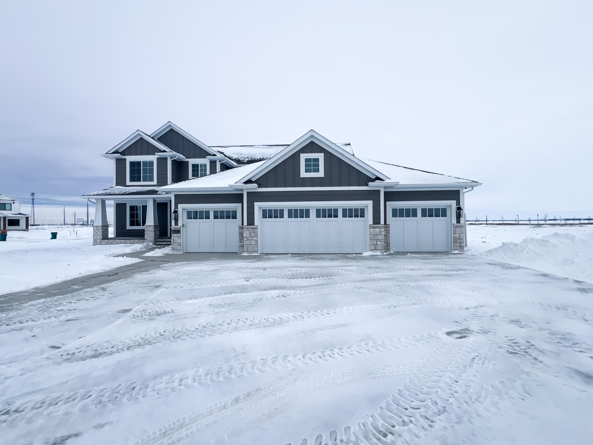 Horace, North Dakota 58047, United States, 6 Bedrooms Bedrooms, ,4 BathroomsBathrooms,Residential,Pending,254940