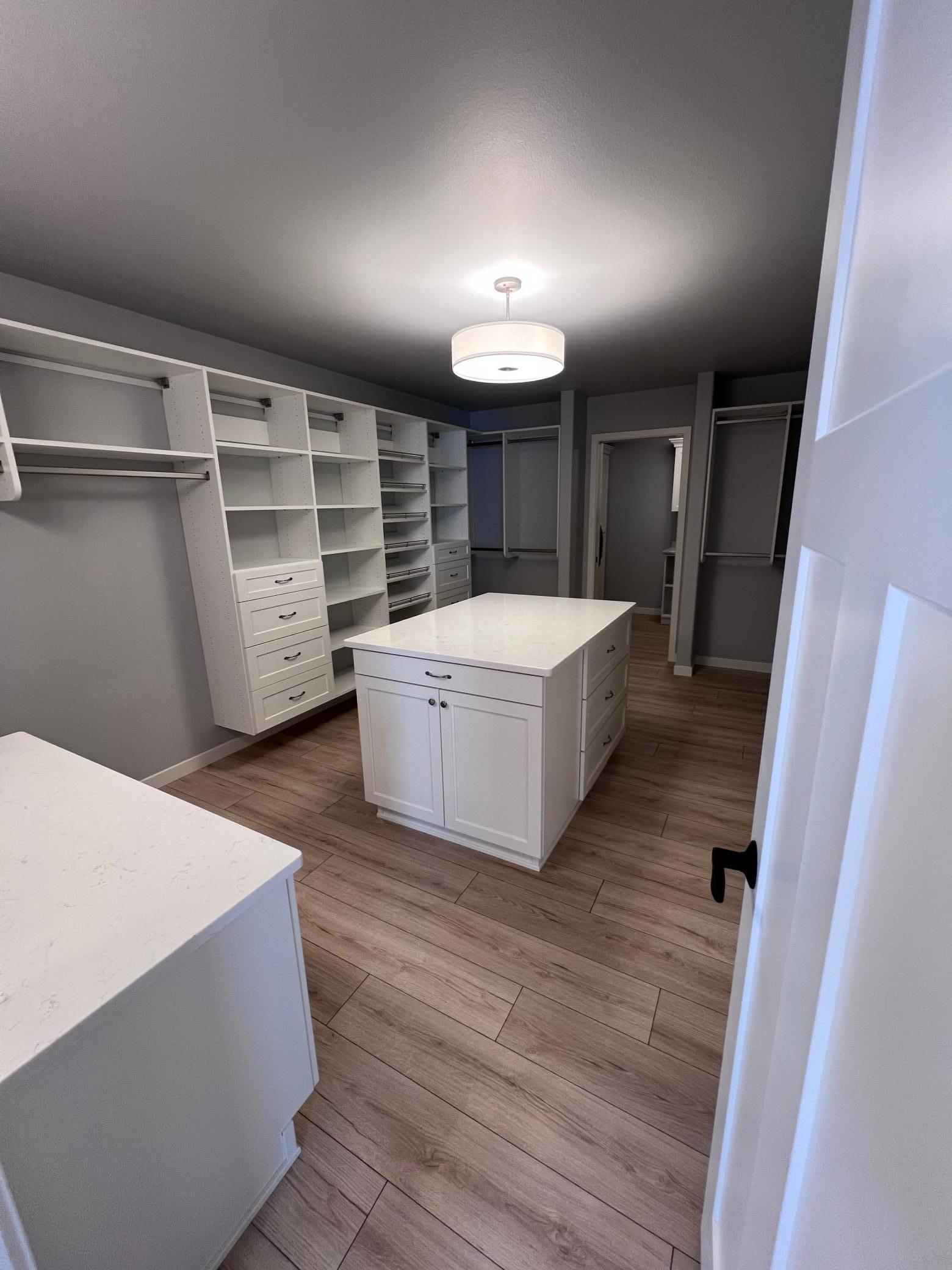 Horace, North Dakota 58047, United States, 6 Bedrooms Bedrooms, ,4 BathroomsBathrooms,Residential,Pending,254940