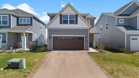 Homes For Sale - 1863 Ivy Street<br/> Shakopee, MN 55379