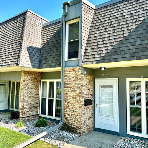 Condo For Sale - 835 23rd Avenue<br/> Moorhead, MN 56560