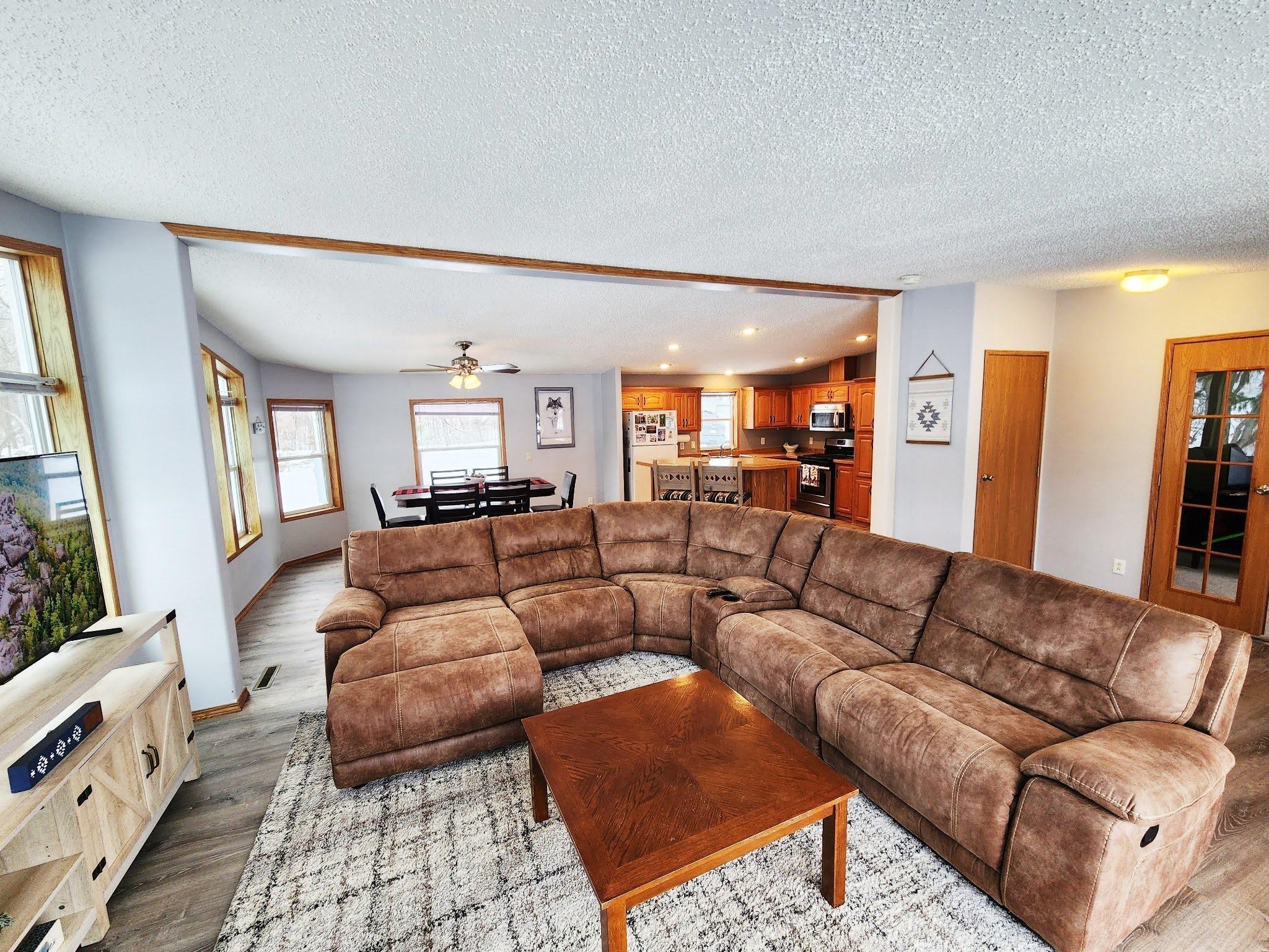 20361 Rolling Acres Drive, Richmond, Minnesota image 10