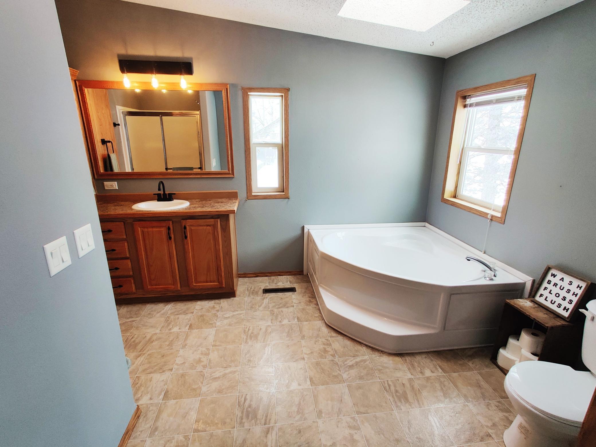 20361 Rolling Acres Drive, Richmond, Minnesota image 18