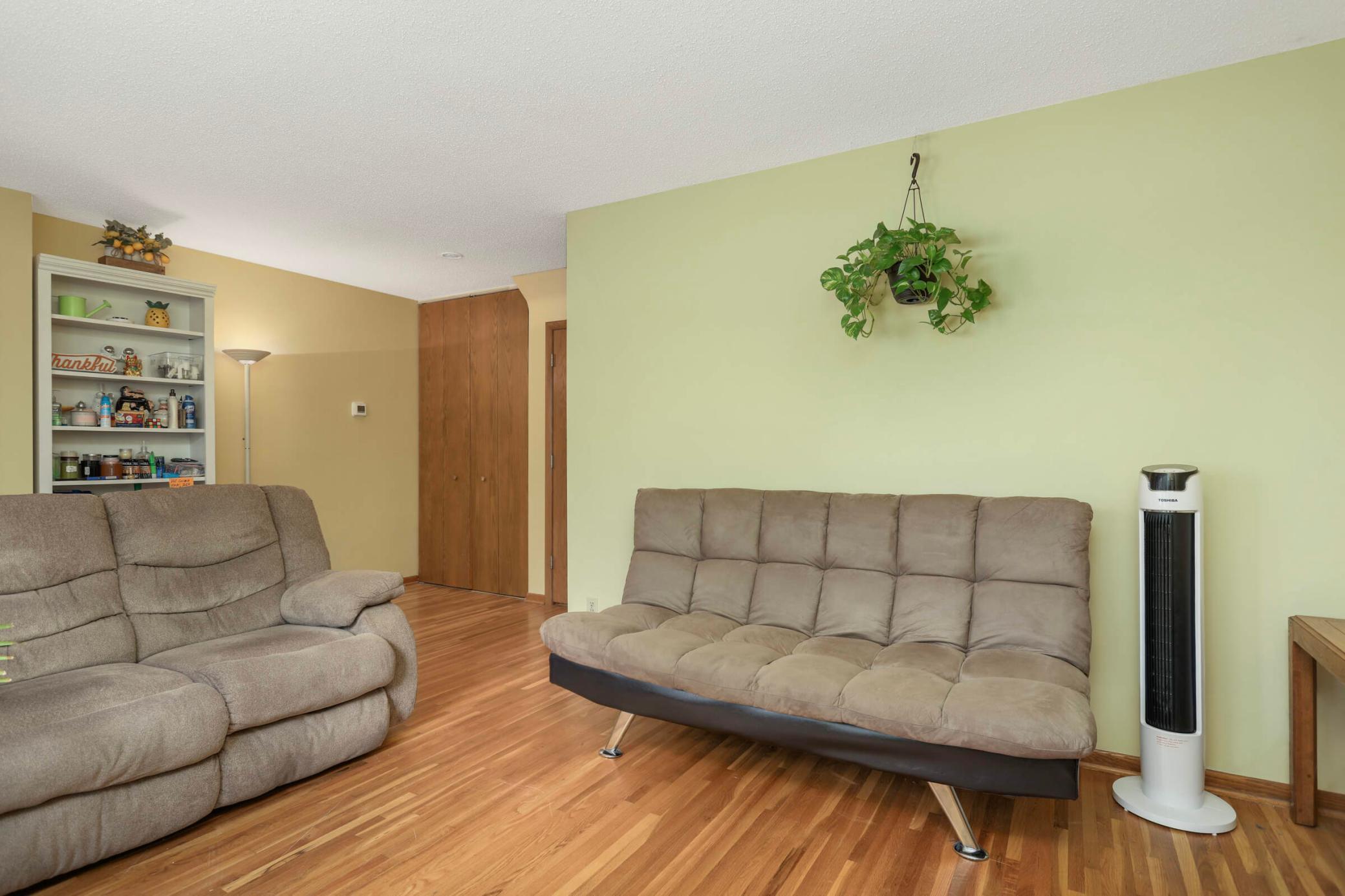 1494 21st Avenue #4, New Brighton, Minnesota image 4