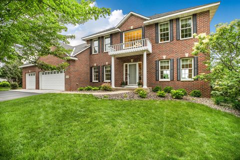 Homes For Sale - 12322 Jasper Lane<br/> Hennepin County, Eden Prairie, MN 55347