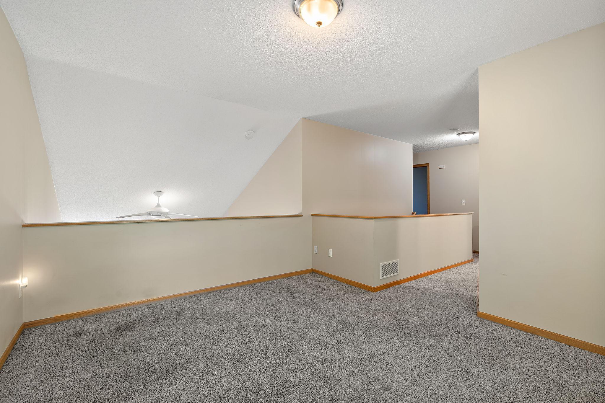 10773 Tamarack Circle, Coon Rapids, Minnesota image 21