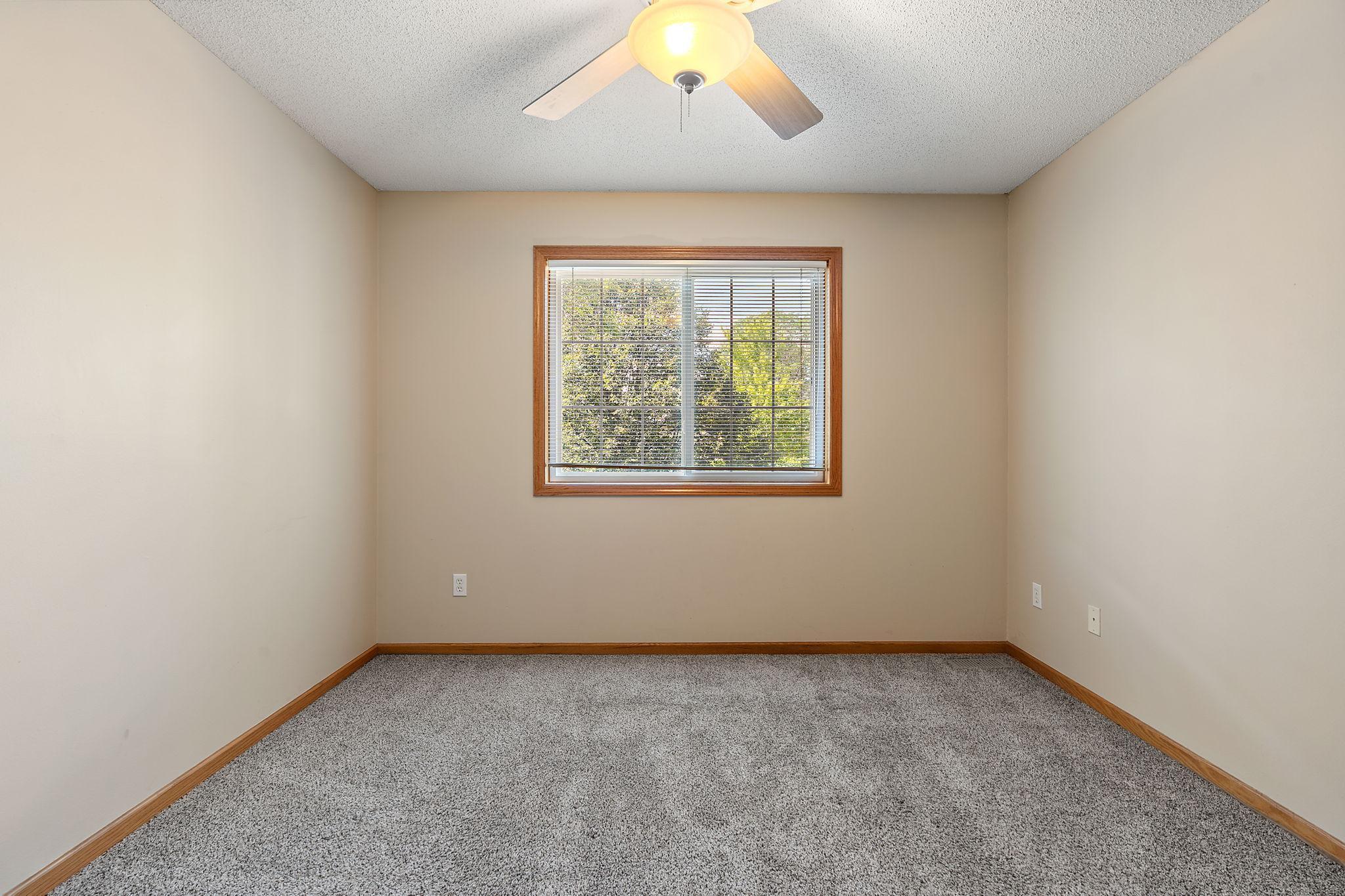 10773 Tamarack Circle, Coon Rapids, Minnesota image 14