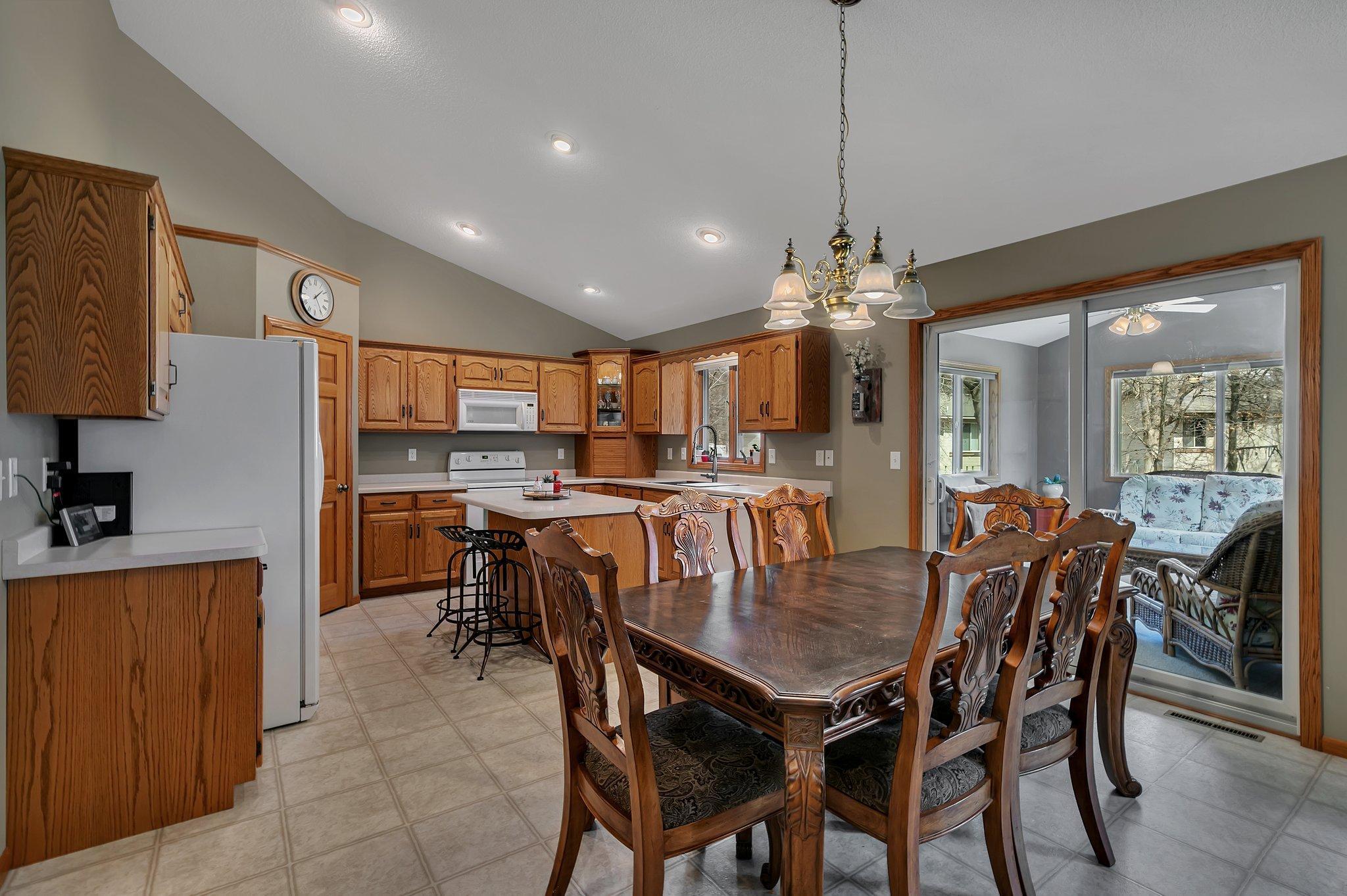 632 N Pine Street, Royalton, Minnesota image 3