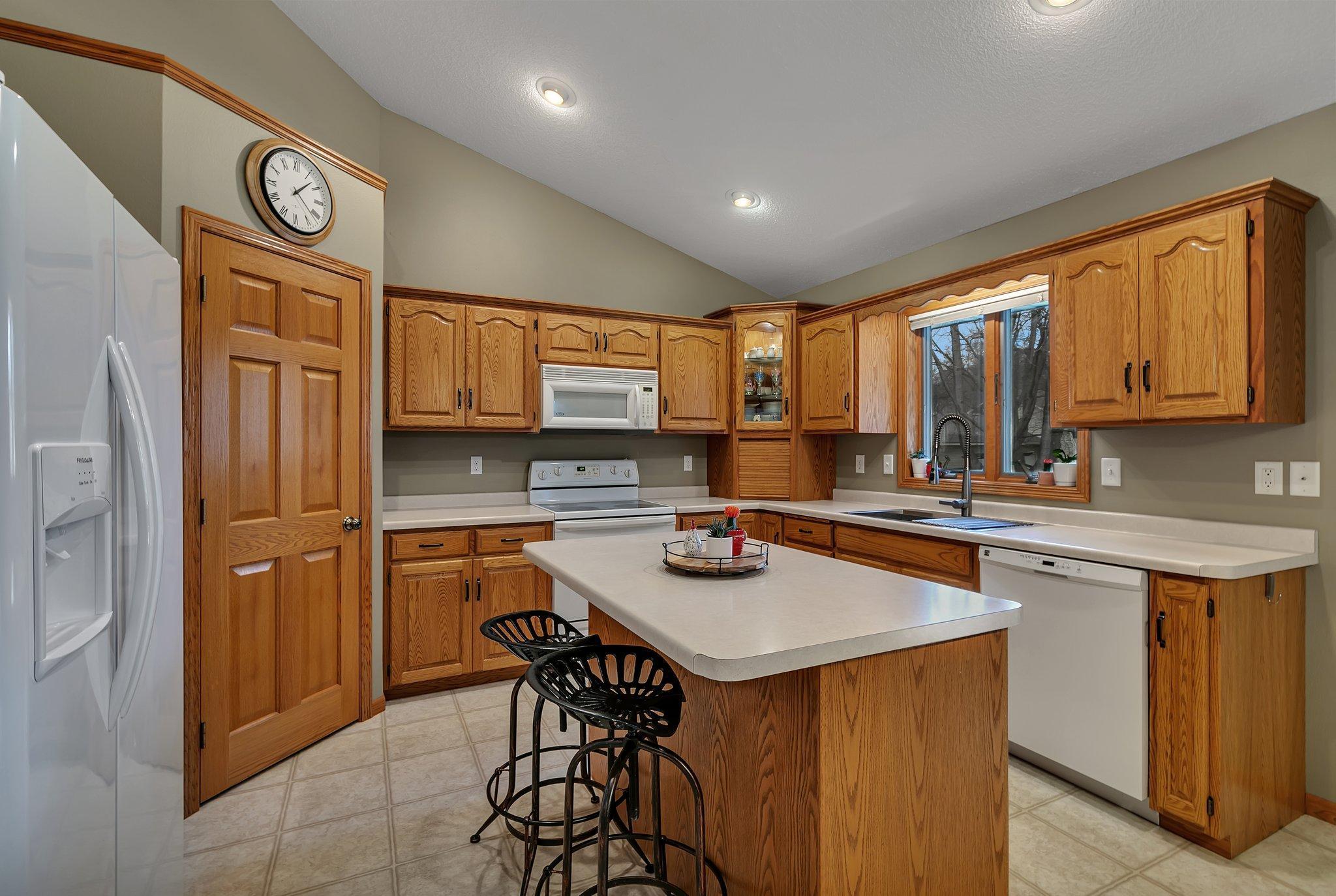 632 N Pine Street, Royalton, Minnesota image 4