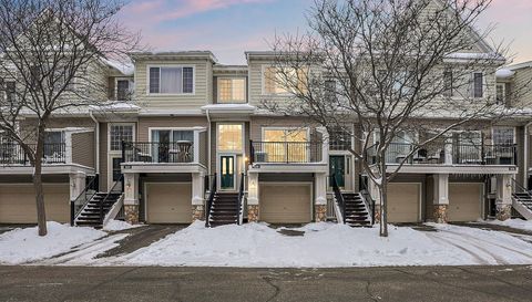 Townhouse For Sale - 7630 Southridge Court<br/> Savage, MN 55378