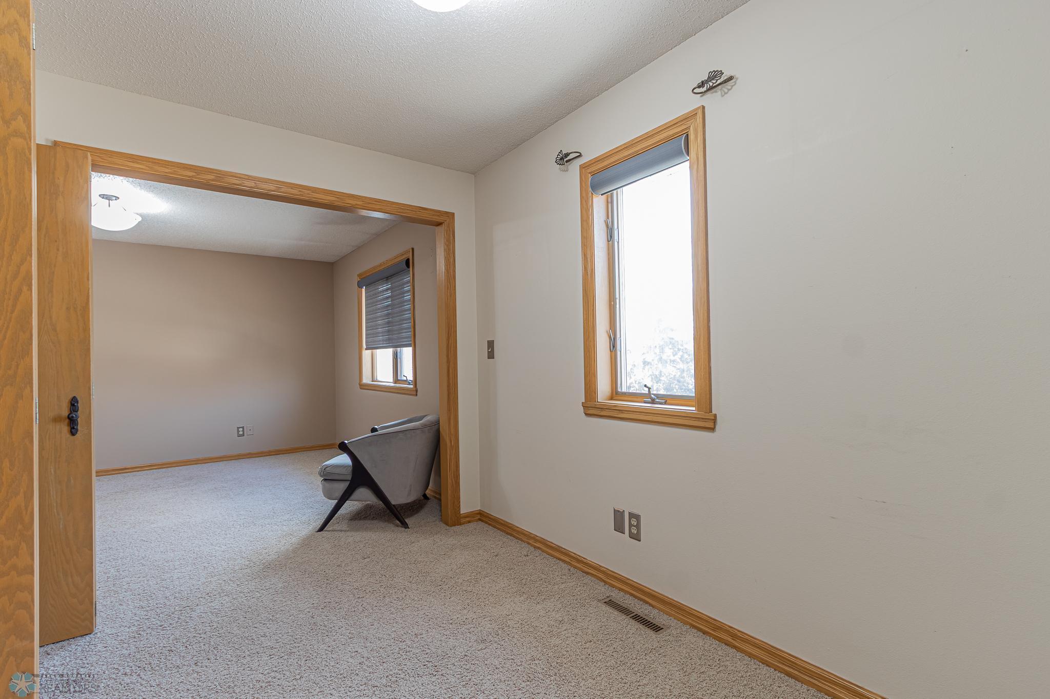 West Fargo, North Dakota 58078, United States, 4 Bedrooms Bedrooms, ,4 BathroomsBathrooms,Residential,Active,92592