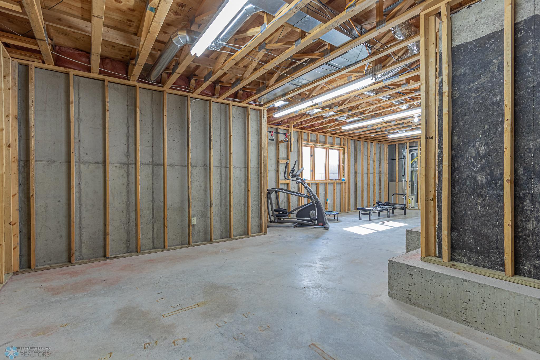 West Fargo, North Dakota 58078, United States, 4 Bedrooms Bedrooms, ,4 BathroomsBathrooms,Residential,Active,92592