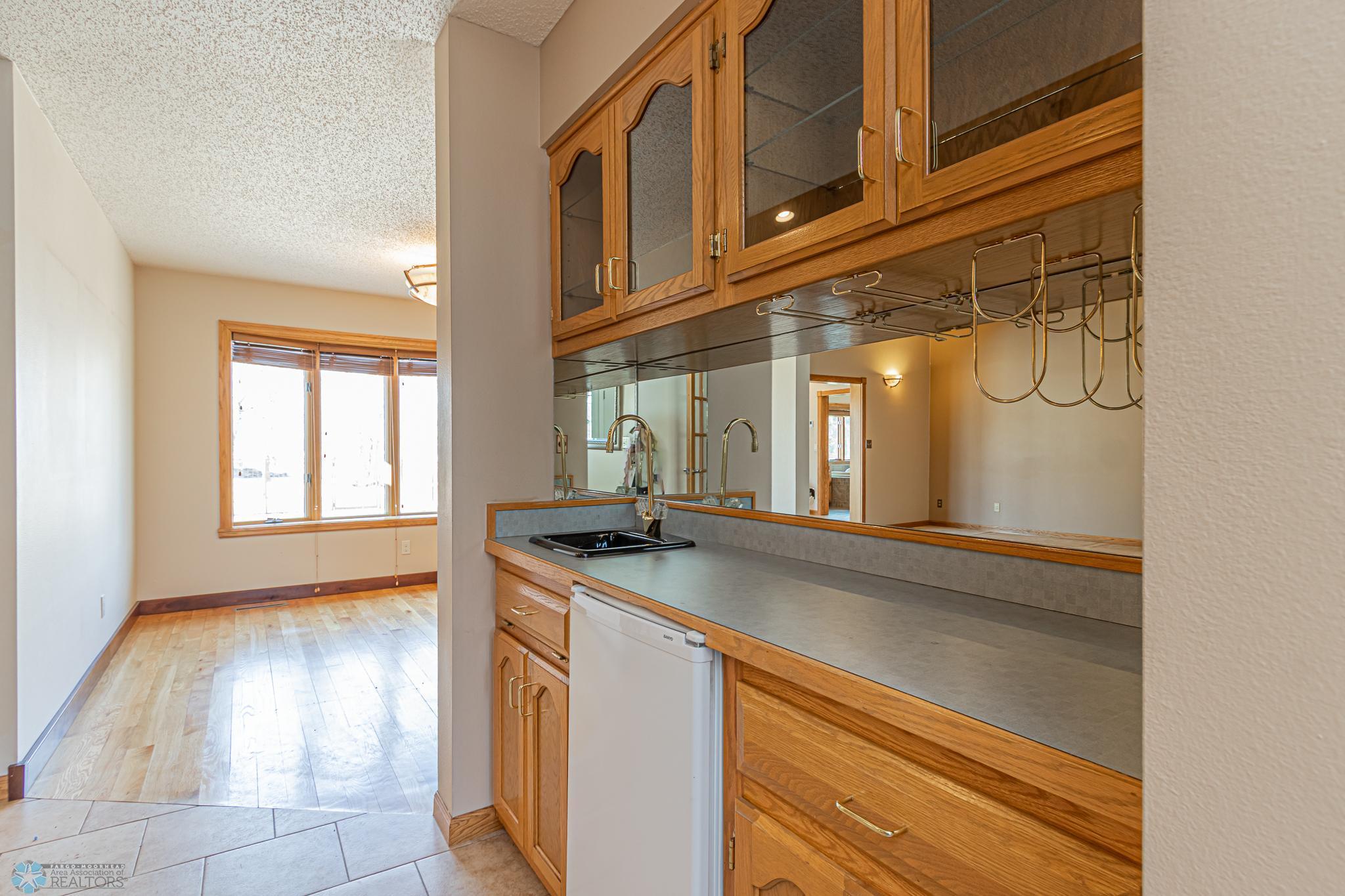 West Fargo, North Dakota 58078, United States, 4 Bedrooms Bedrooms, ,4 BathroomsBathrooms,Residential,Active,92592