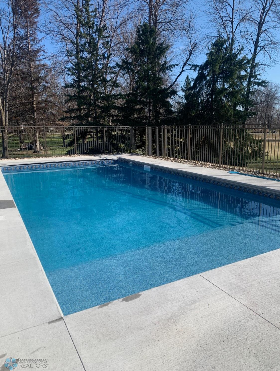 West Fargo, North Dakota 58078, United States, 4 Bedrooms Bedrooms, ,4 BathroomsBathrooms,Residential,Active,92592