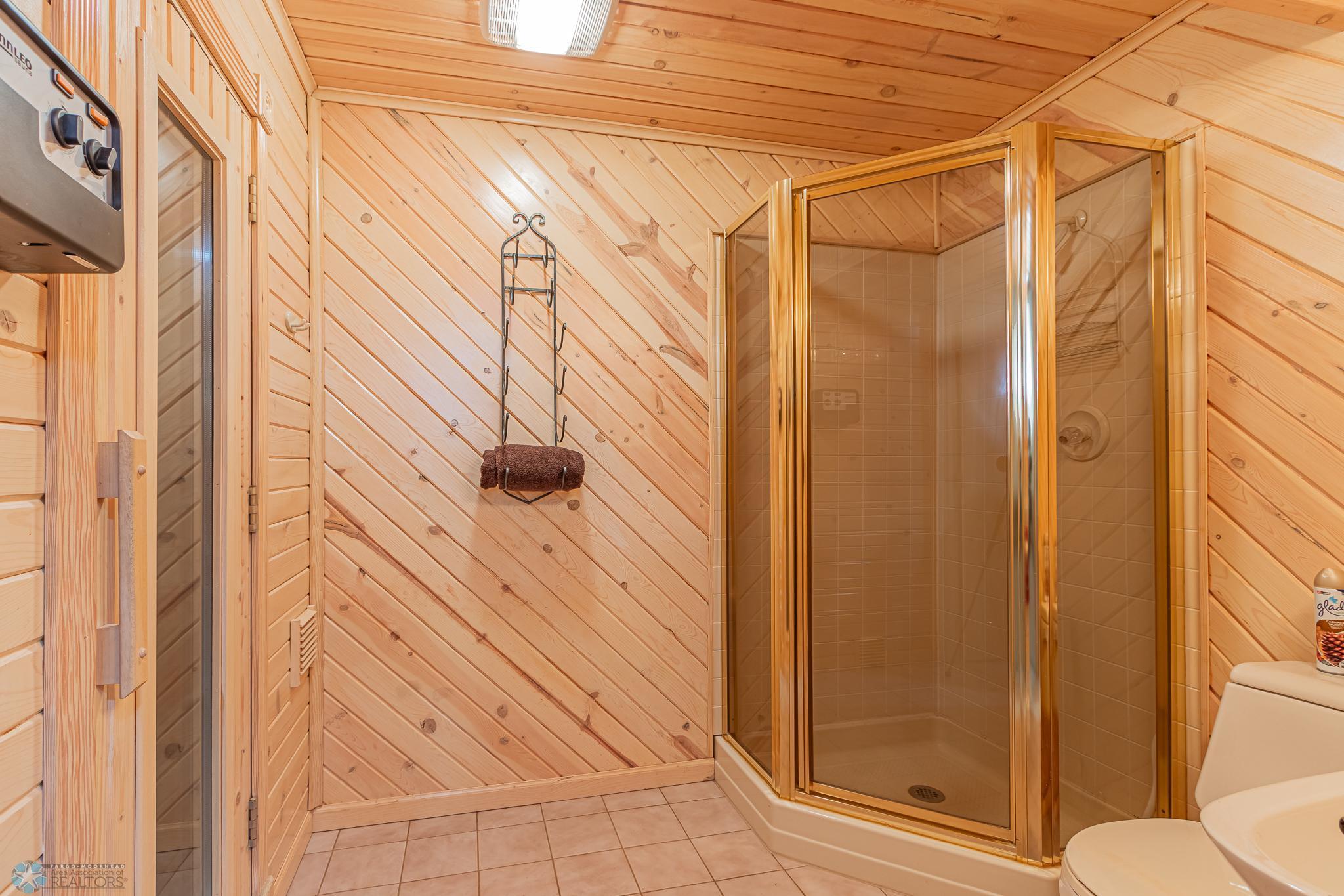 West Fargo, North Dakota 58078, United States, 4 Bedrooms Bedrooms, ,4 BathroomsBathrooms,Residential,Active,92592