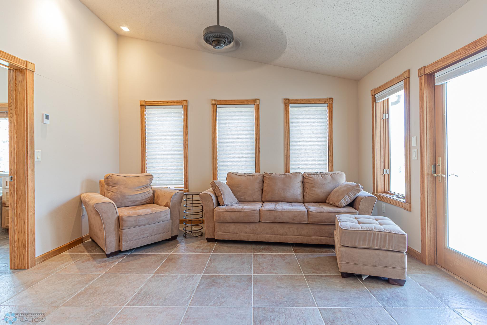 West Fargo, North Dakota 58078, United States, 4 Bedrooms Bedrooms, ,4 BathroomsBathrooms,Residential,Active,92592