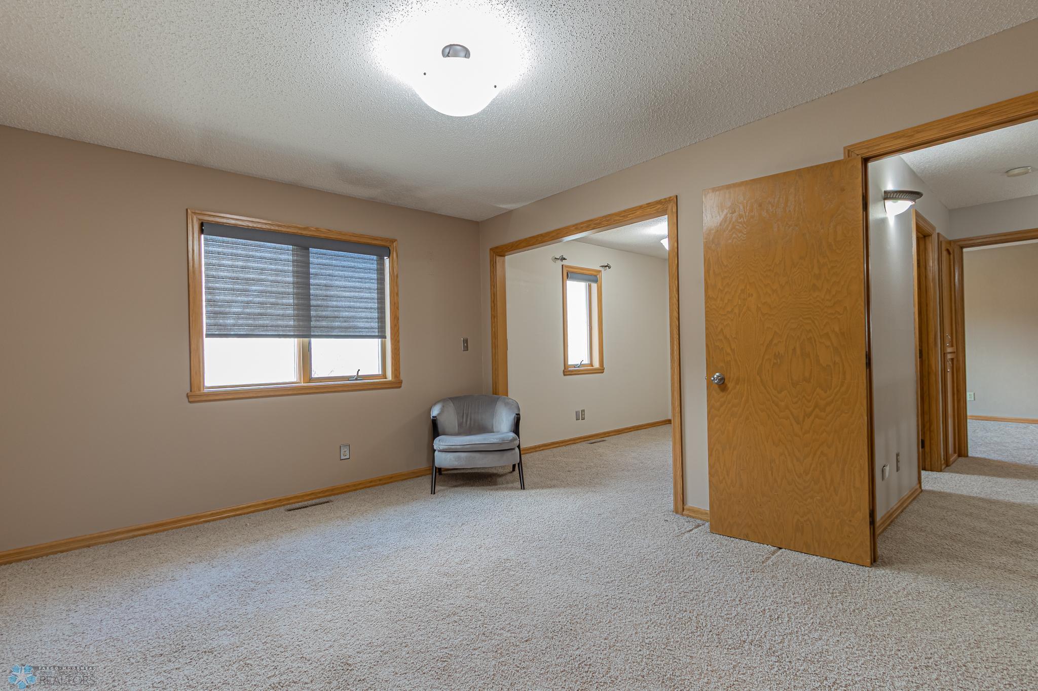 West Fargo, North Dakota 58078, United States, 4 Bedrooms Bedrooms, ,4 BathroomsBathrooms,Residential,Active,92592