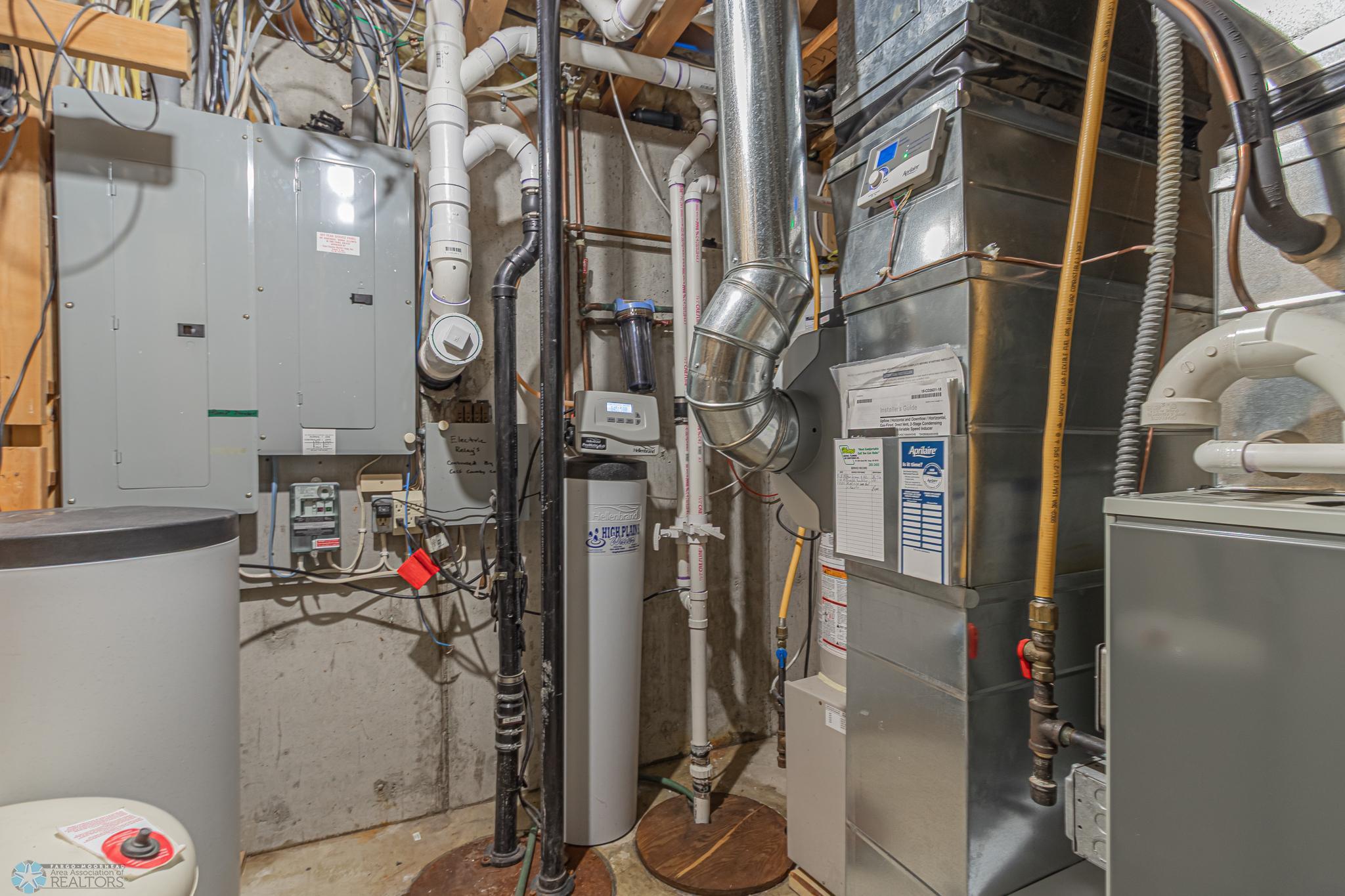 West Fargo, North Dakota 58078, United States, 4 Bedrooms Bedrooms, ,4 BathroomsBathrooms,Residential,Active,92592