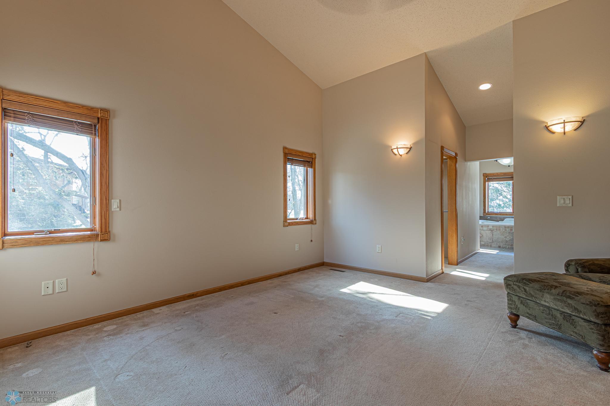 West Fargo, North Dakota 58078, United States, 4 Bedrooms Bedrooms, ,4 BathroomsBathrooms,Residential,Active,92592