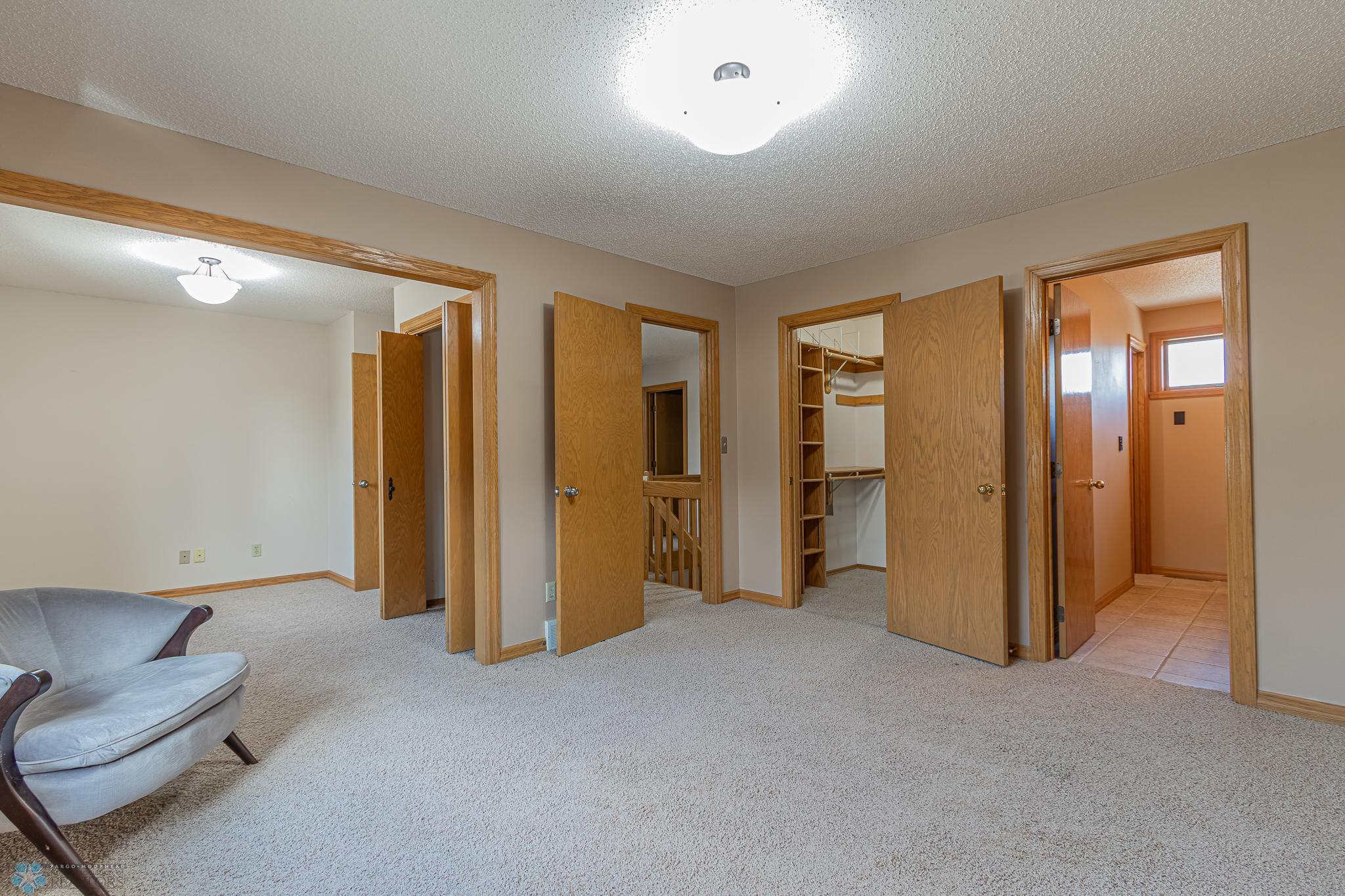 West Fargo, North Dakota 58078, United States, 4 Bedrooms Bedrooms, ,4 BathroomsBathrooms,Residential,Active,92592