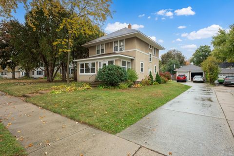 Homes For Sale - 527 E Academy Street<br/> Owatonna, MN 55060