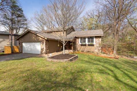 Homes For Sale - 9515 Risewood Circle<br/> Hennepin County, Eden Prairie, MN 55347