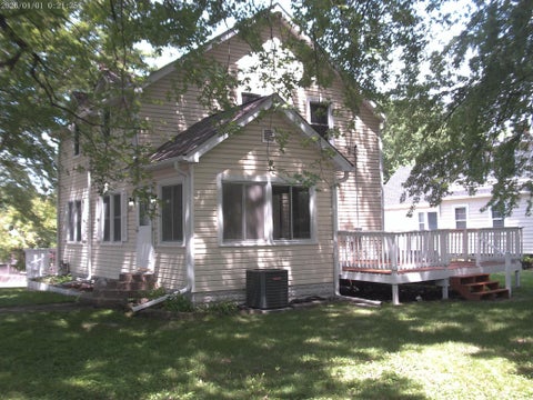 Homes For Sale - 4479 Geneva Avenue<br/> Washington County, Saint Paul, MN 55128