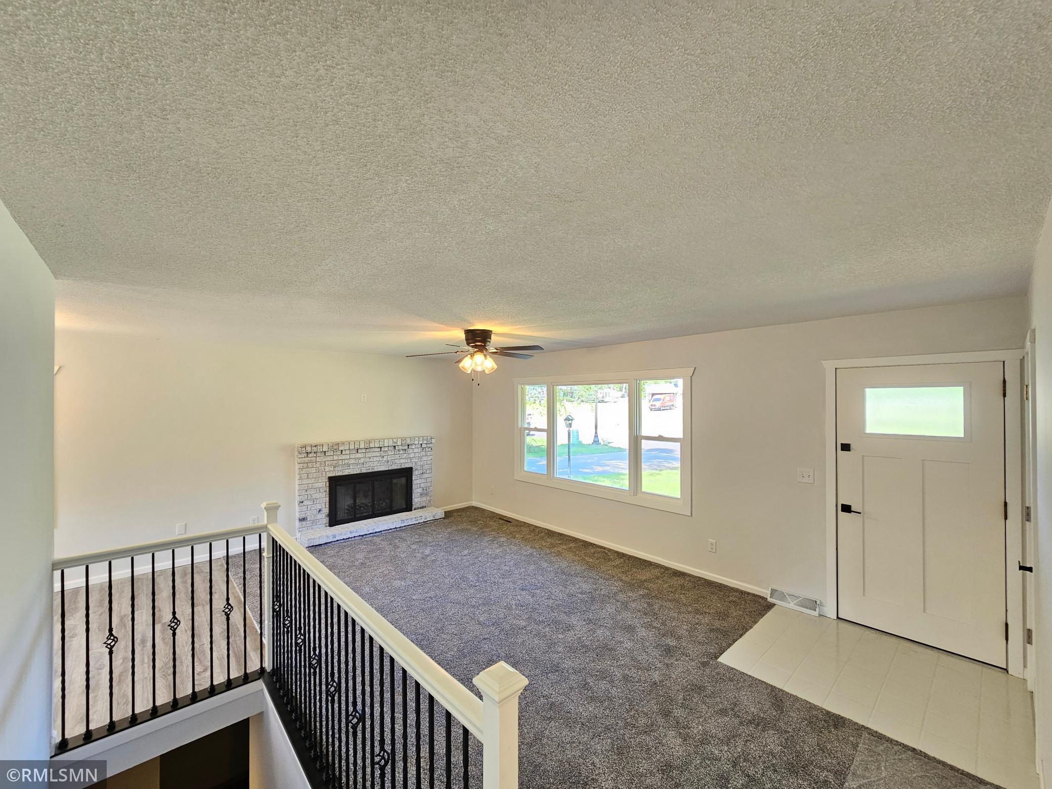 11332 Oregon Avenue, Champlin, Minnesota image 2