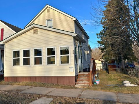 Homes For Sale - 120 4th Street<br/> Nashwauk, MN 55769