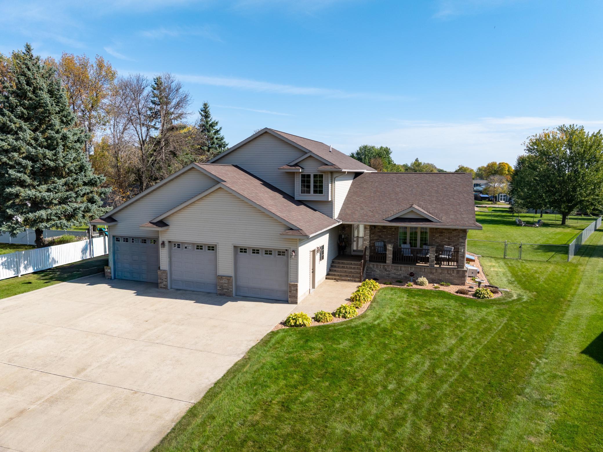 501 7th Ave W
