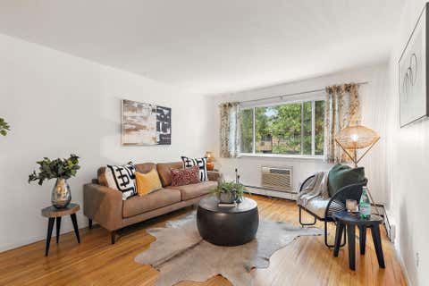 Condo For Sale - 2112 Garfield Avenue<br/> Minneapolis, MN 55405