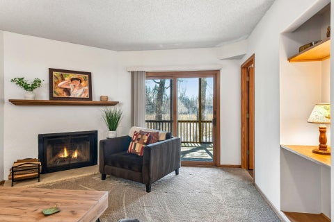 Townhouse For Sale - 5542 Rowland Road<br/> Hopkins, MN 55343