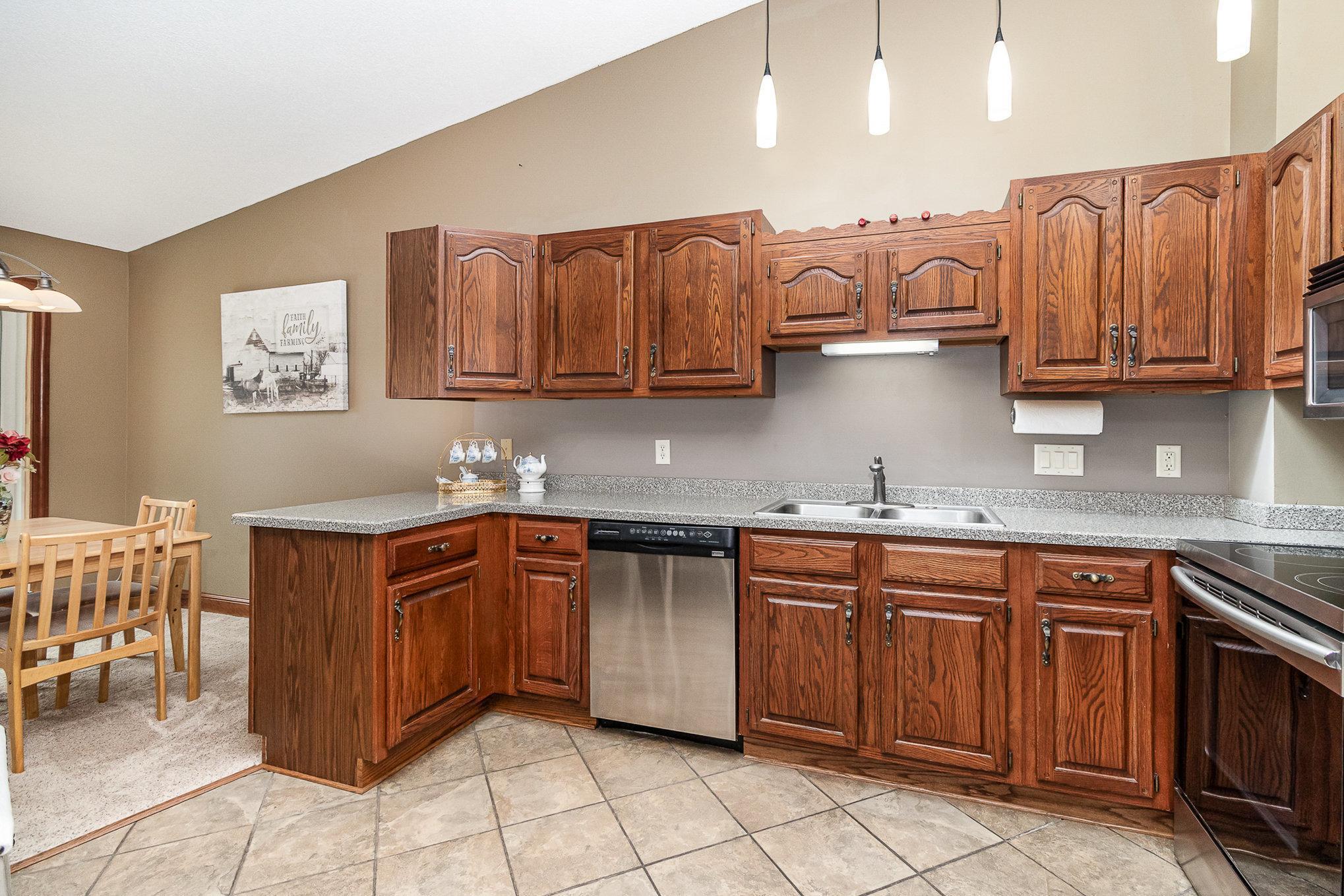 3514 Douglas Drive, Minneapolis, Minnesota image 11
