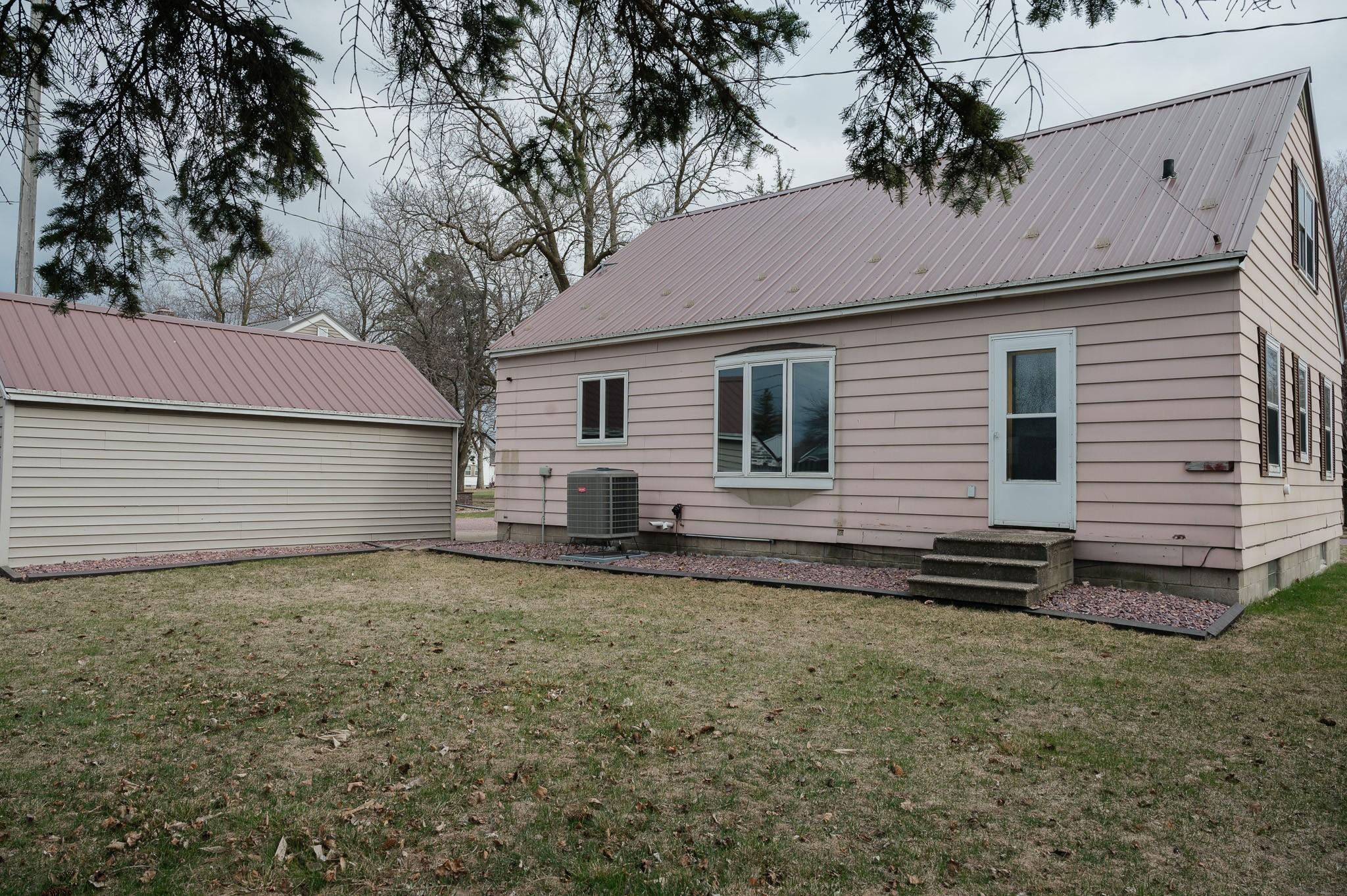 404 1st Street, Ormsby, Minnesota image 7