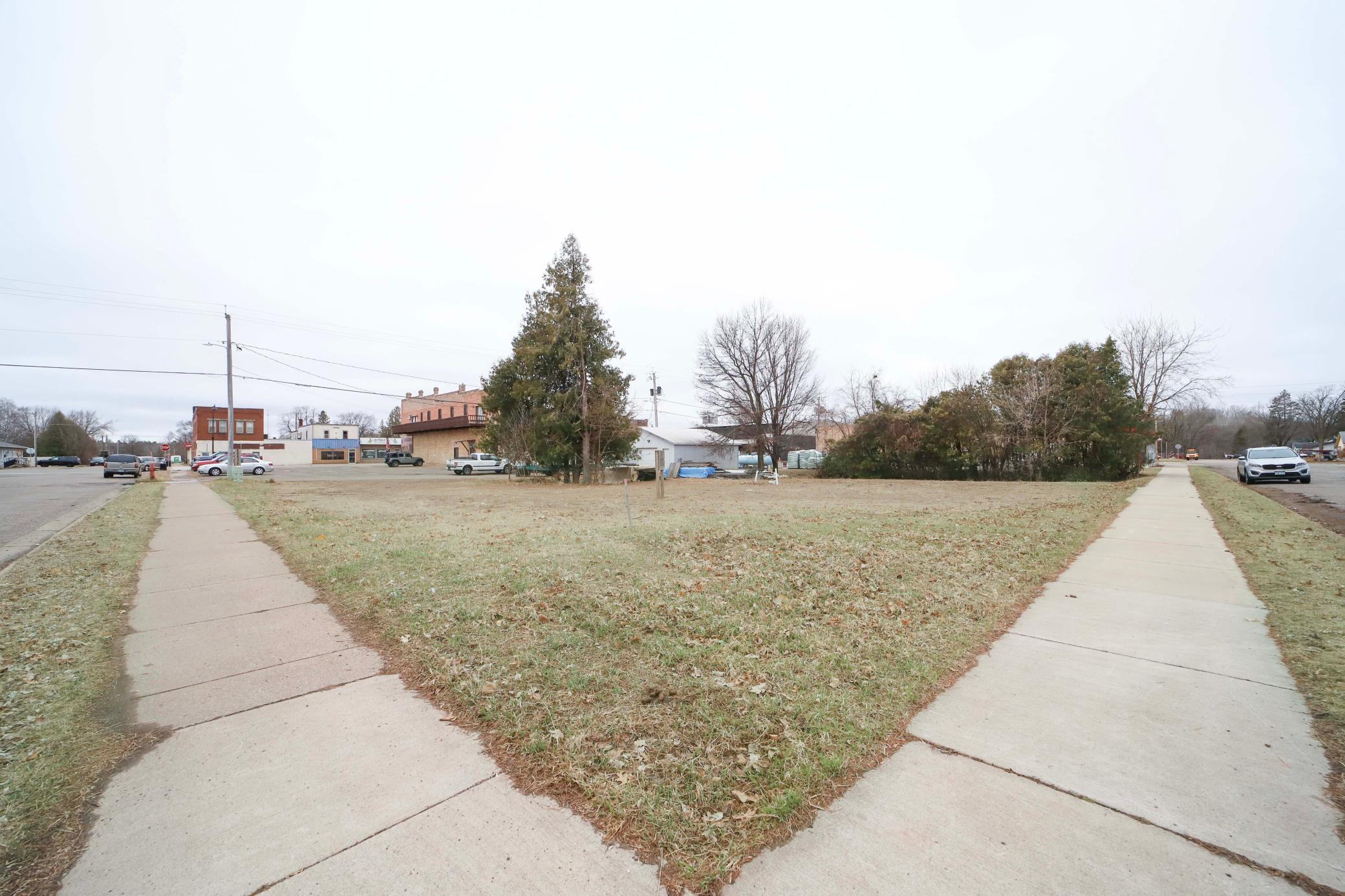 206 1st Street, Crosby, Minnesota image 3