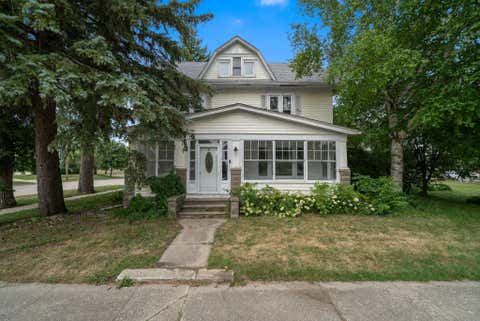 Homes For Sale - 224 2nd Avenue<br/> Pipestone, MN 56164