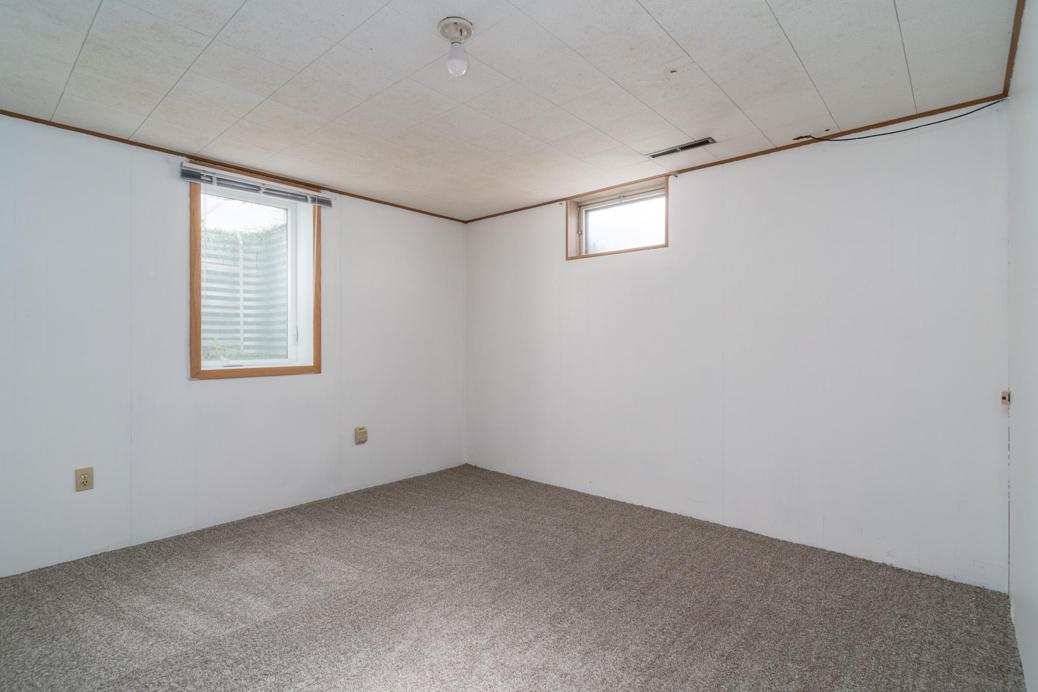 214 Golf Terrace, Crookston, Minnesota image 23