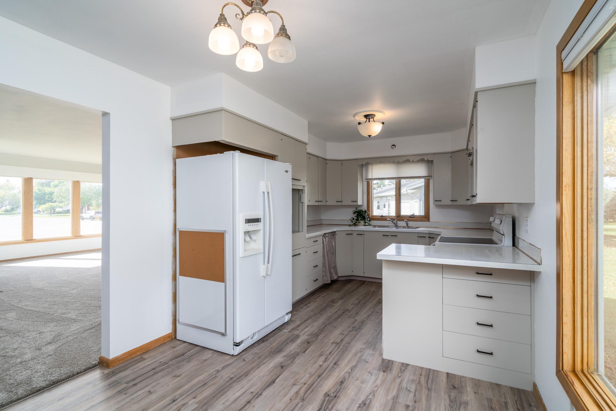 214 Golf Terrace, Crookston, Minnesota image 11