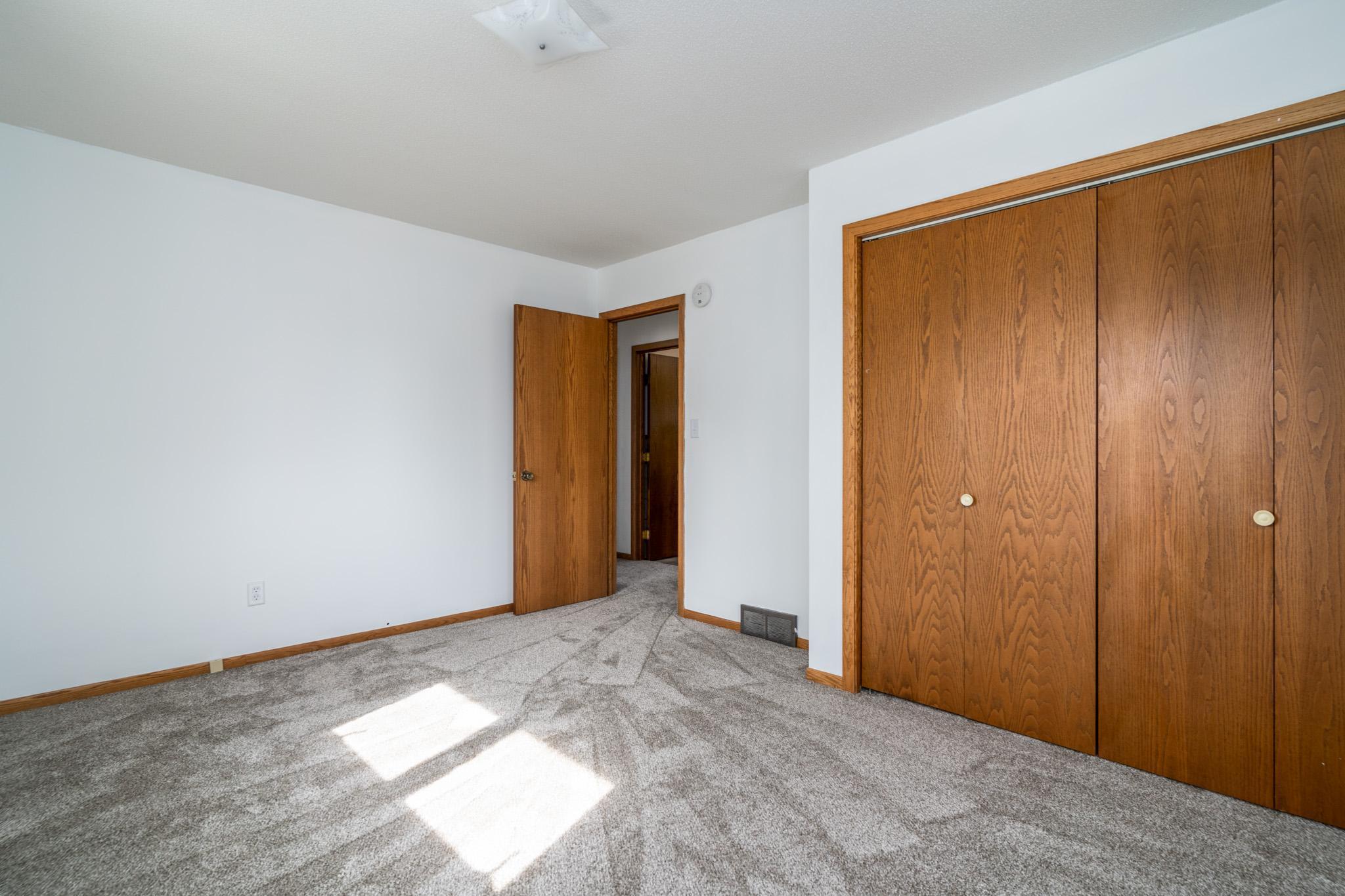 214 Golf Terrace, Crookston, Minnesota image 17