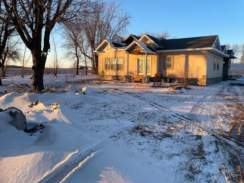 Homes For Sale - 54040 810th Street<br/> Jackson County, Jackson, MN 56143