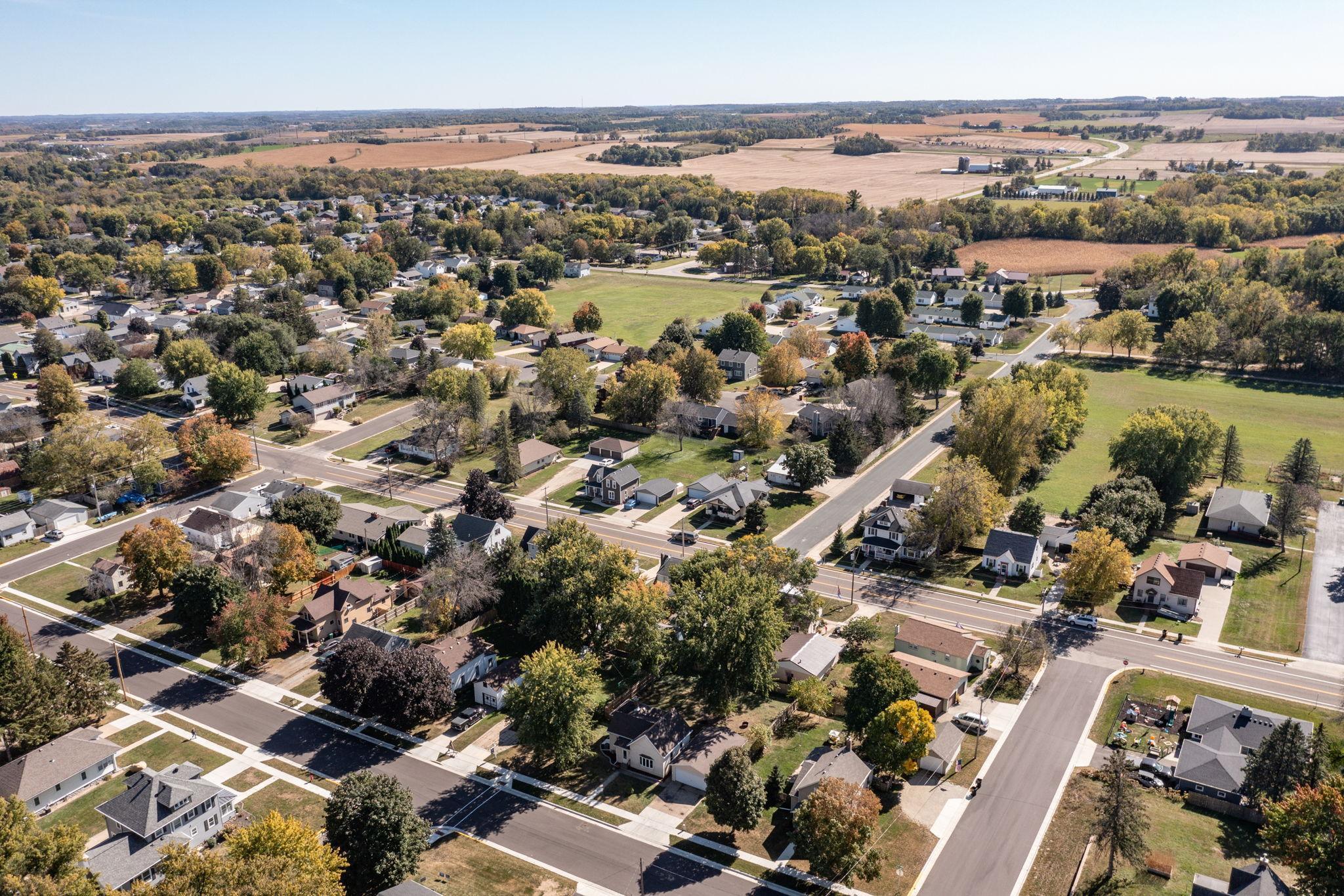 405 4th Street, Pine Island, Minnesota image 35