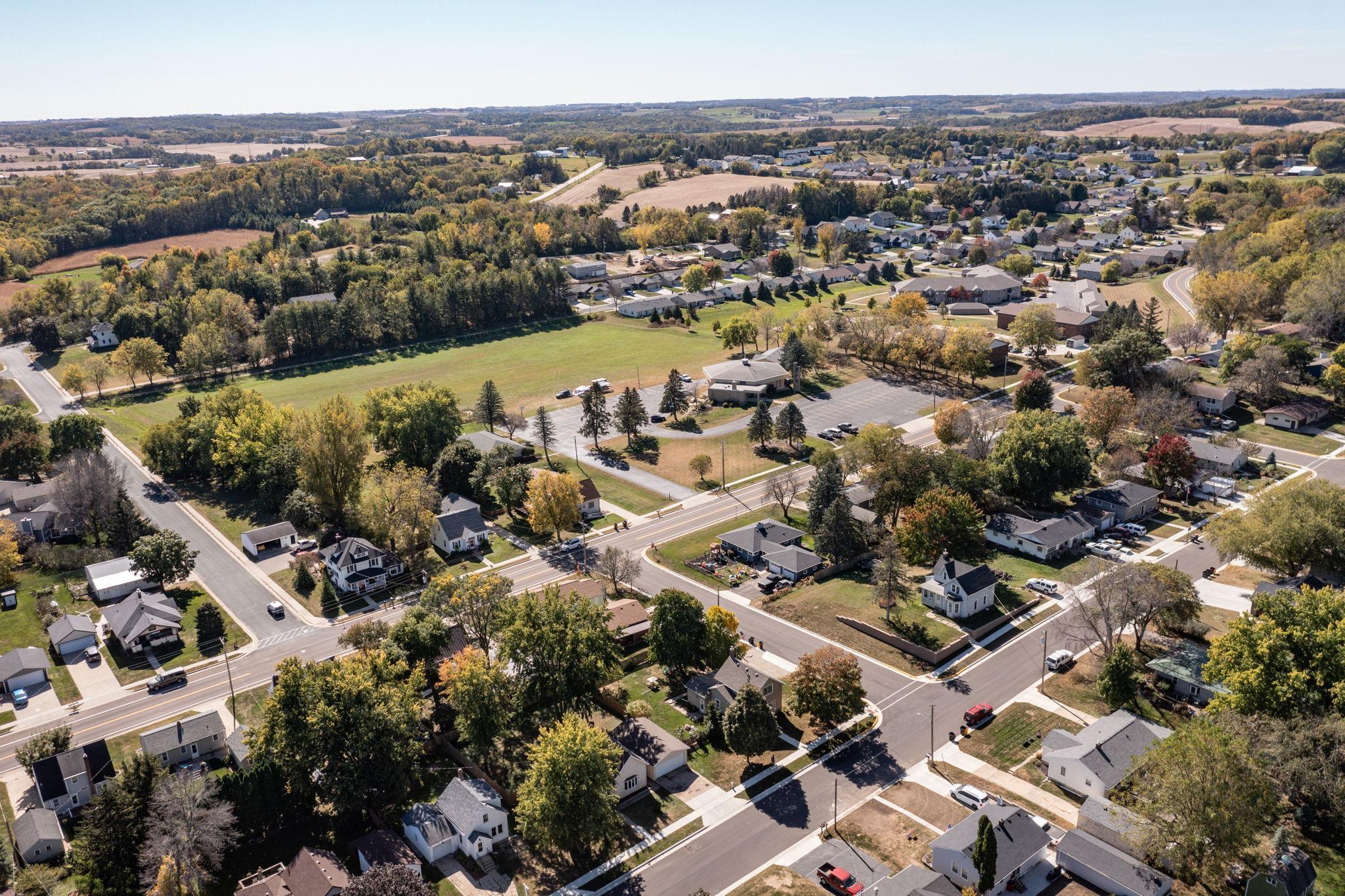 405 4th Street, Pine Island, Minnesota image 36