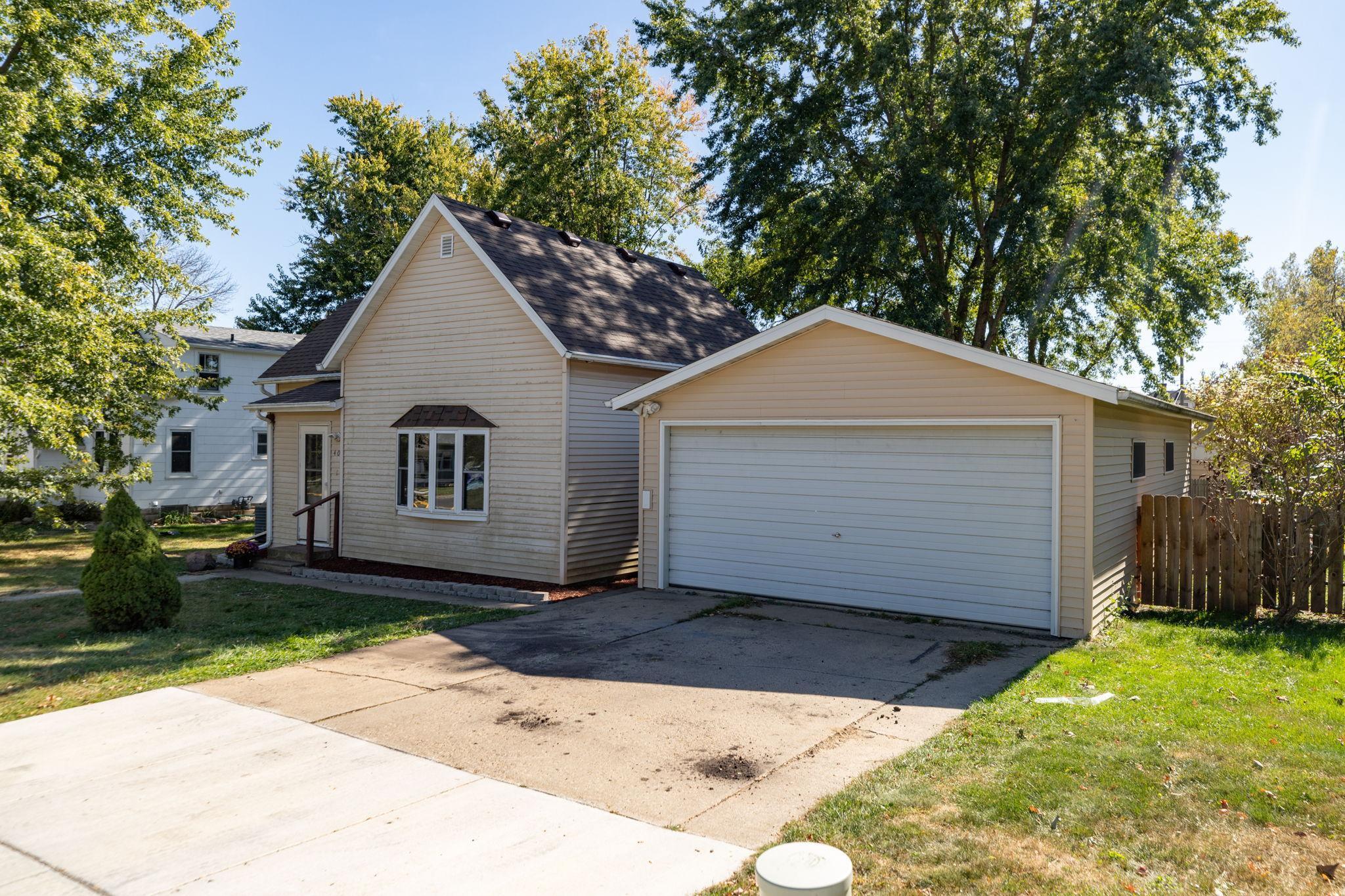 405 4th Street, Pine Island, Minnesota image 3