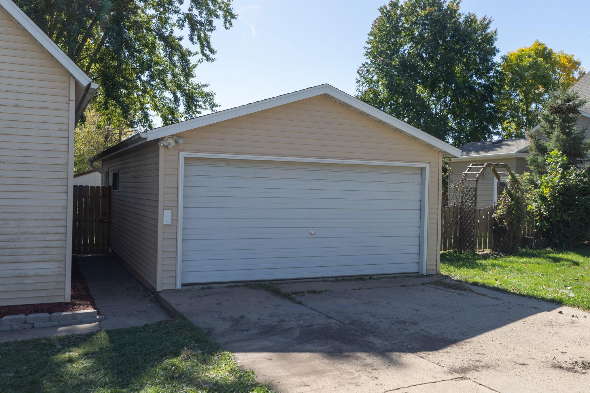 405 4th Street, Pine Island, Minnesota image 25