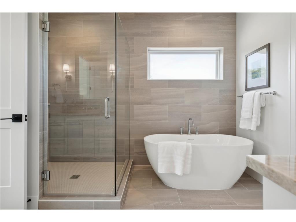 10580 Valley View Road, Eden Prairie, Minnesota image 10