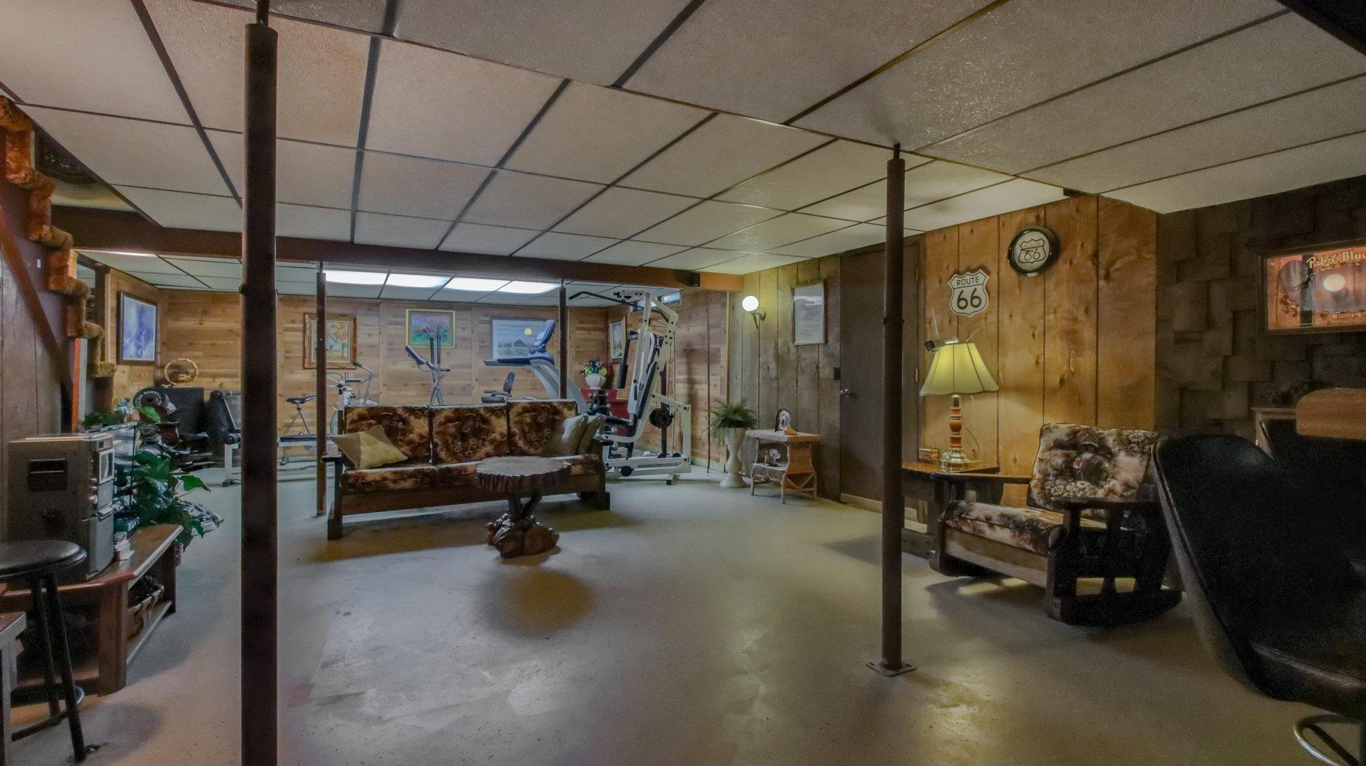 W8821 Bell Road, Ladysmith, Wisconsin image 25